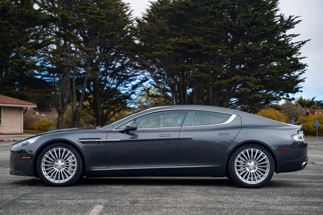 2015 Aston Martin Rapide - Image 16 of 31