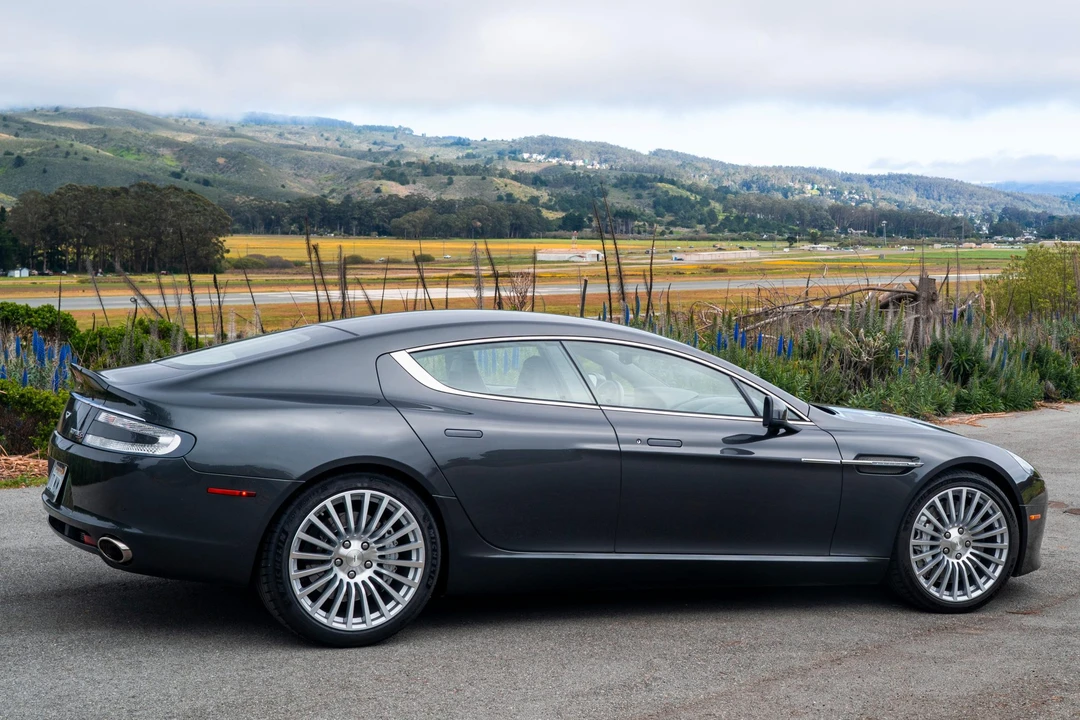 2015 Aston Martin Rapide - Image 7 of 31