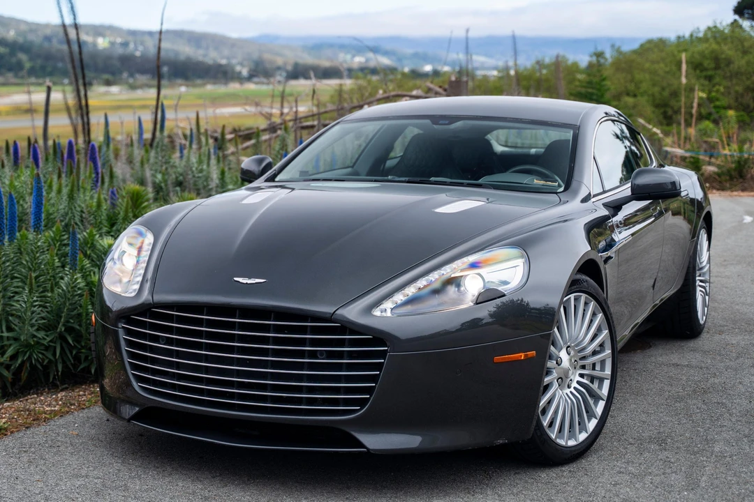 2015 Aston Martin Rapide - Image 2 of 31