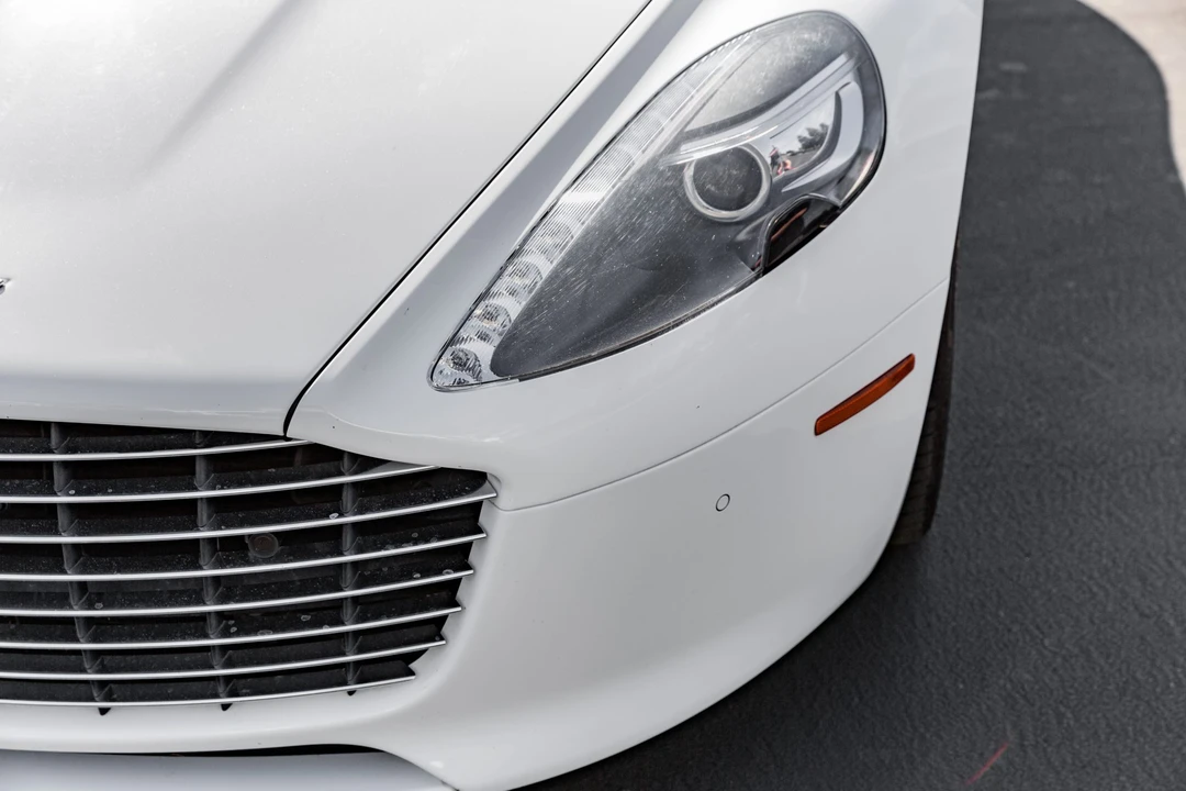 2015 Aston Martin Rapide - Image 30 of 31