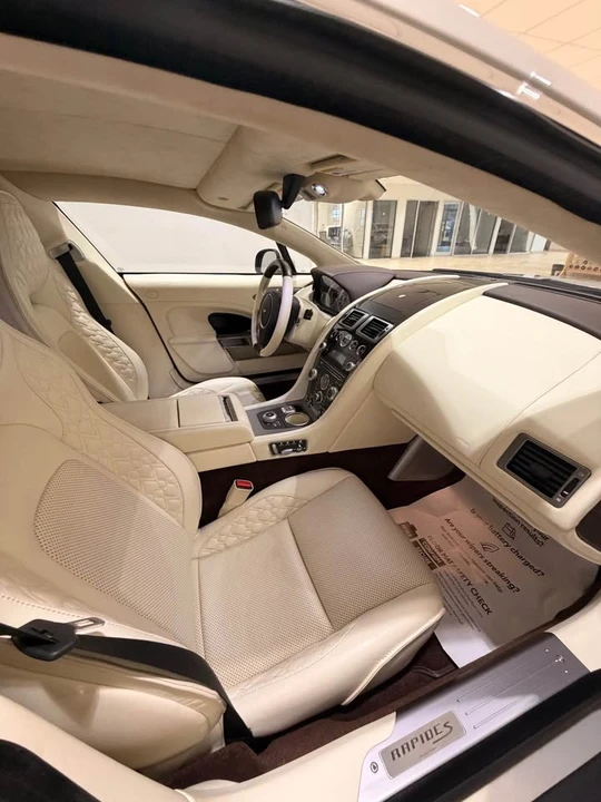2015 Aston Martin Rapide - Image 5 of 9