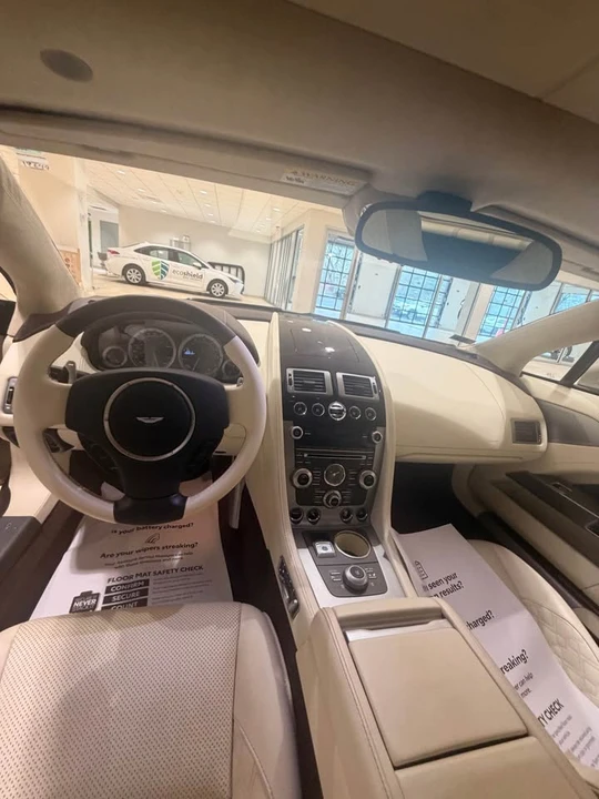 2015 Aston Martin Rapide - Image 6 of 9