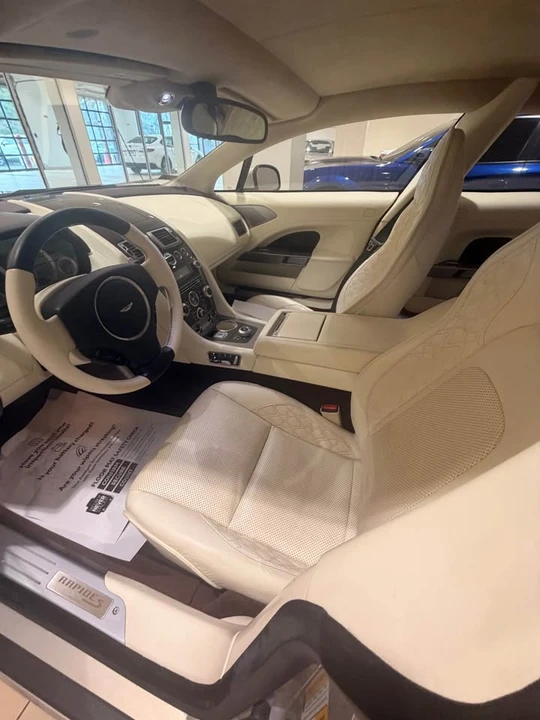 2015 Aston Martin Rapide - Image 7 of 9