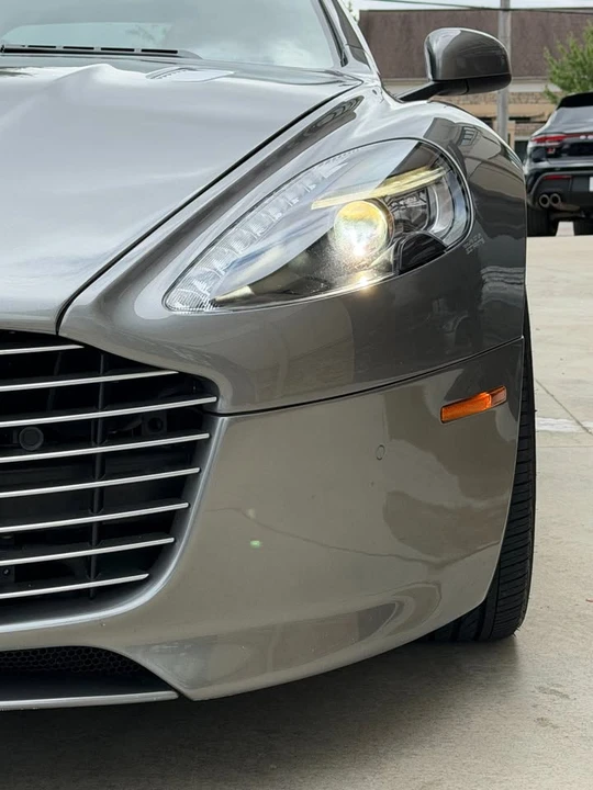 2015 Aston Martin Rapide - Image 12 of 18