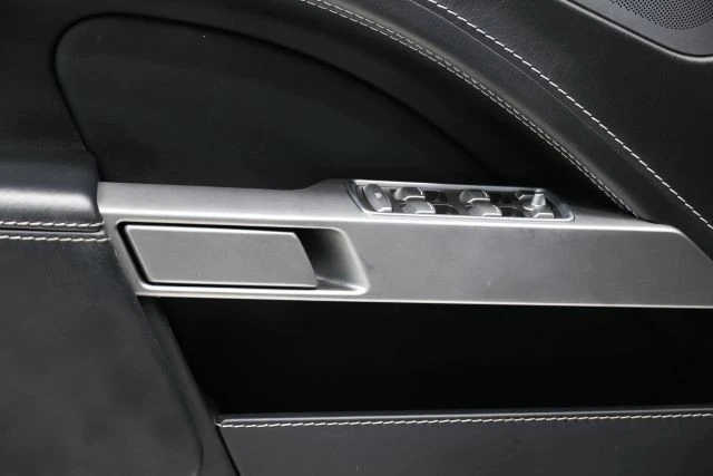 2015 Aston Martin Rapide - Image 13 of 31