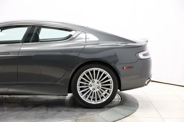 2015 Aston Martin Rapide - Image 10 of 31