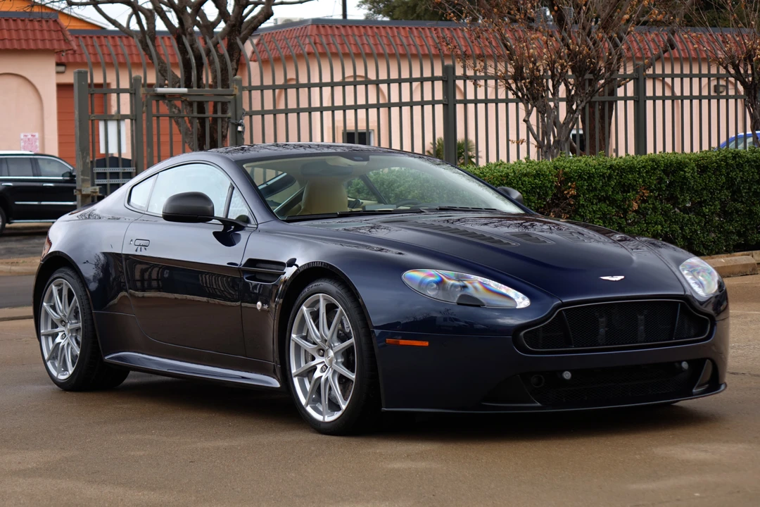 2015 Aston Martin V12 Vantage (2010-2018) - Image 21 of 31