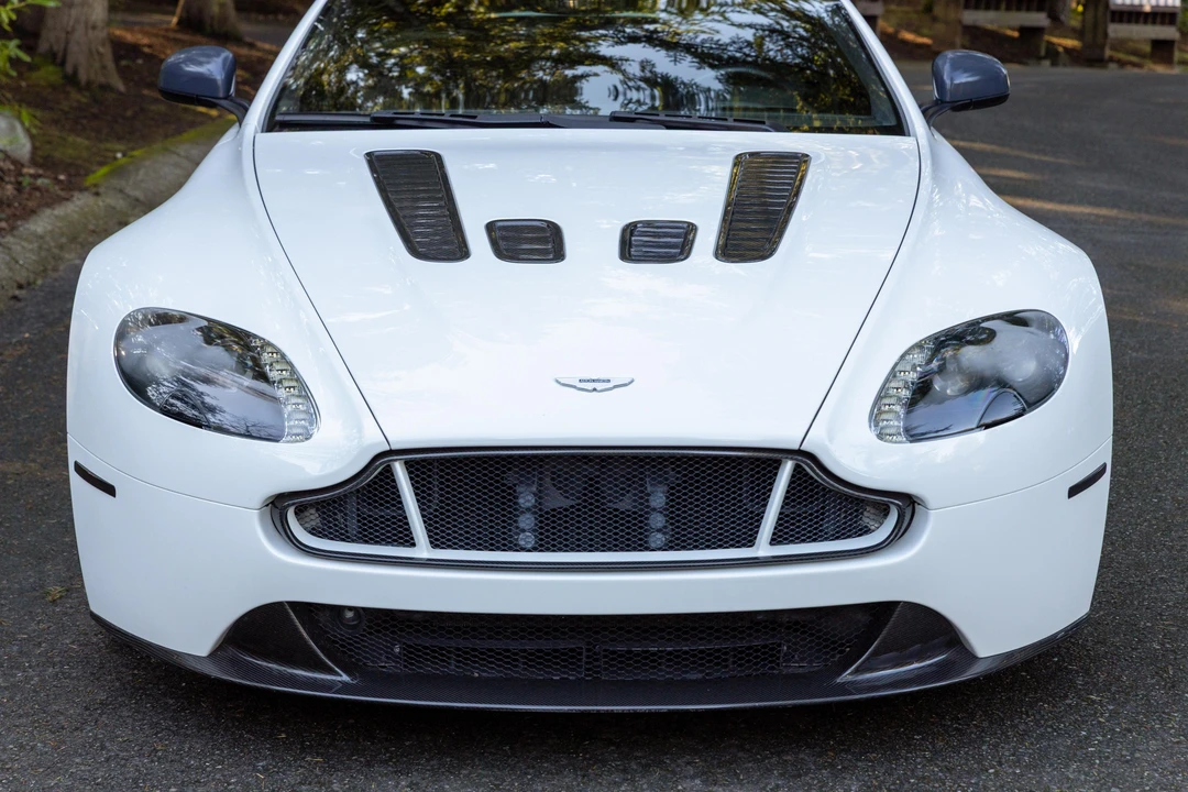 2015 Aston Martin V12 Vantage (2010-2018) - Image 6 of 31