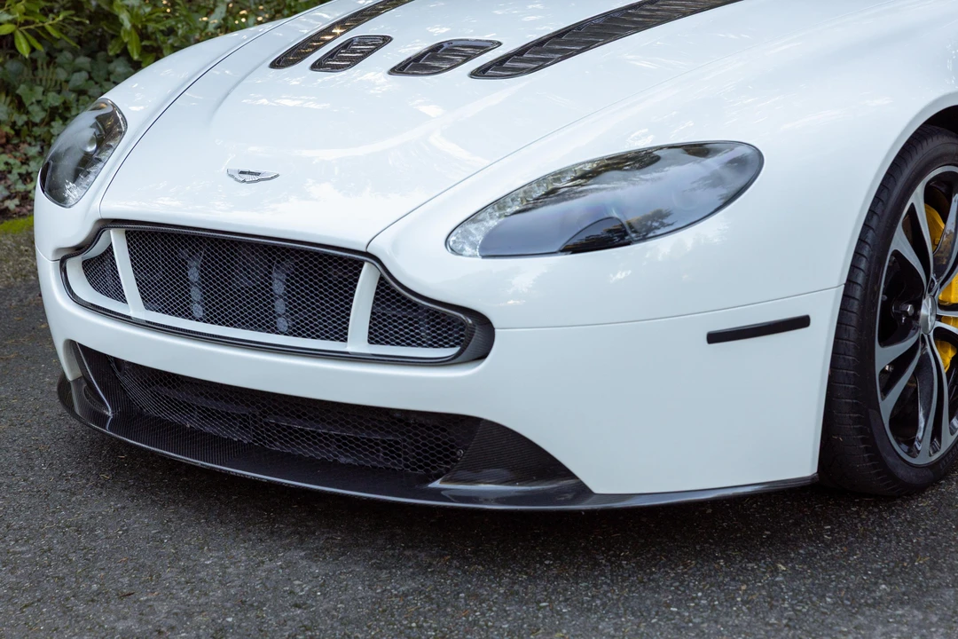 2015 Aston Martin V12 Vantage (2010-2018) - Image 12 of 31