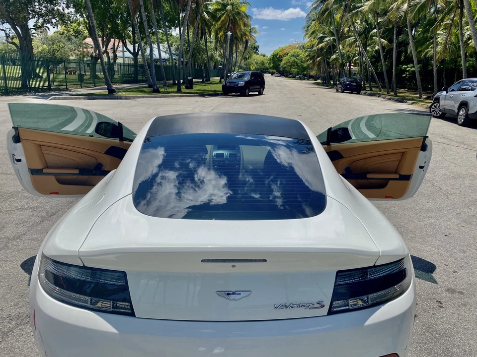 2015 Aston Martin V12 Vantage (2010-2018) - Image 7 of 31