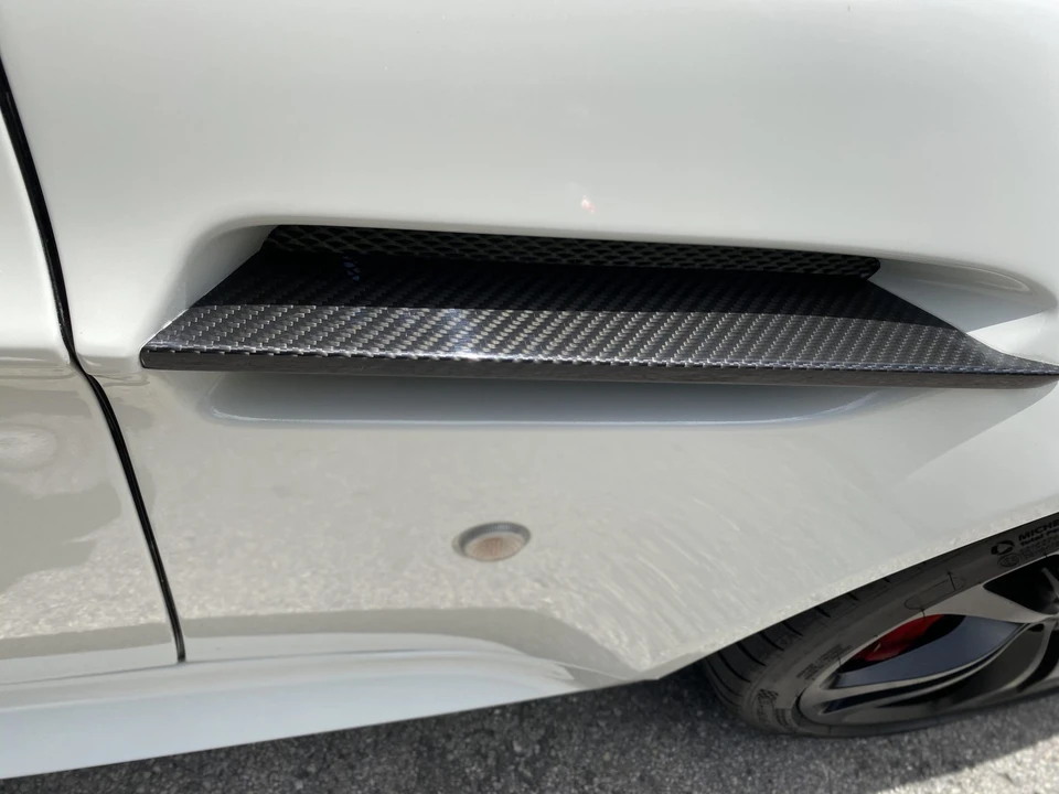 2015 Aston Martin V12 Vantage (2010-2018) - Image 15 of 31