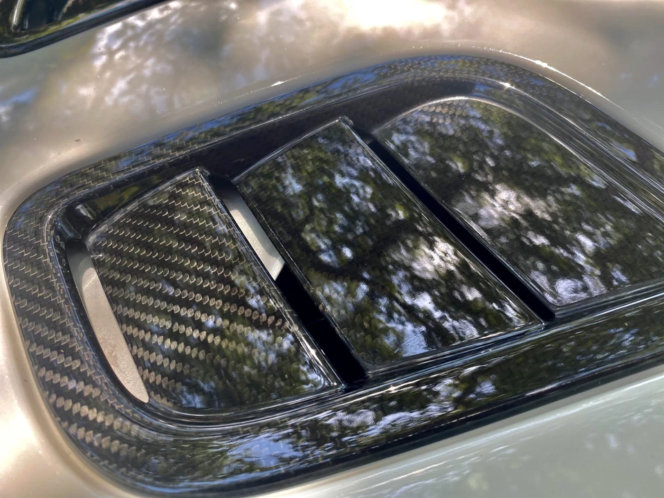 2015 Aston Martin V12 Vantage (2010-2018) - Image 26 of 31