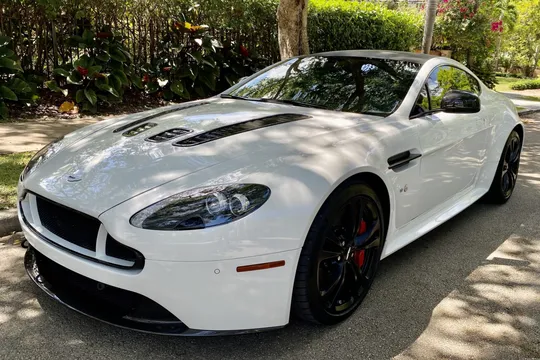 2015 Aston Martin V12 Vantage S