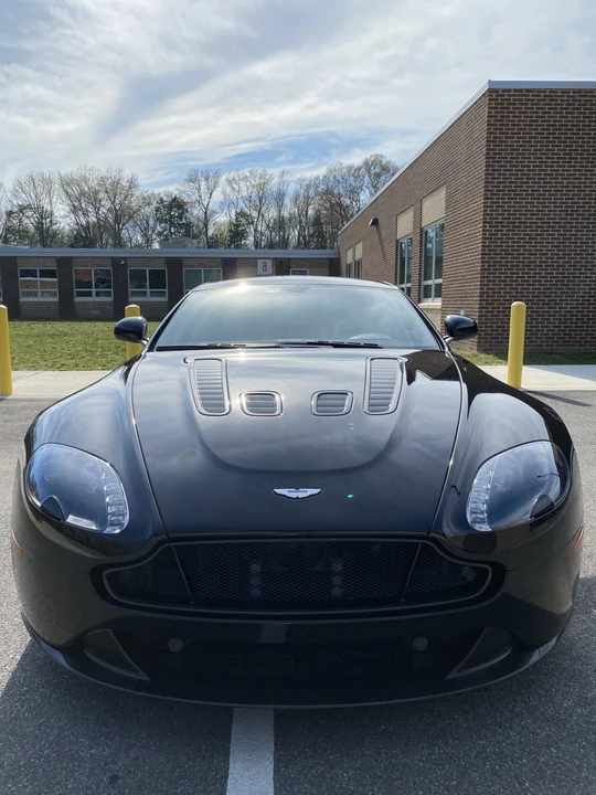 2015 Aston Martin V12 Vantage (2010-2018) - Image 4 of 31