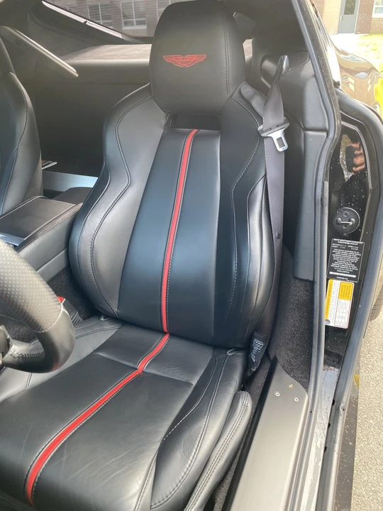 2015 Aston Martin V12 Vantage (2010-2018) - Image 31 of 31