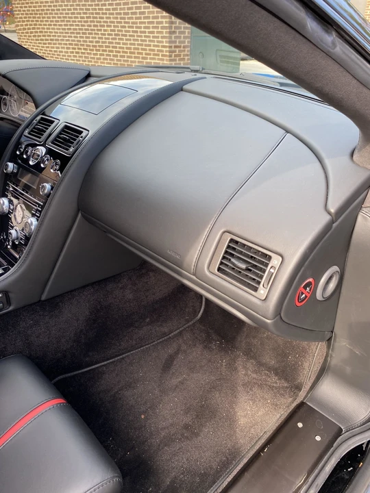 2015 Aston Martin V12 Vantage (2010-2018) - Image 29 of 31