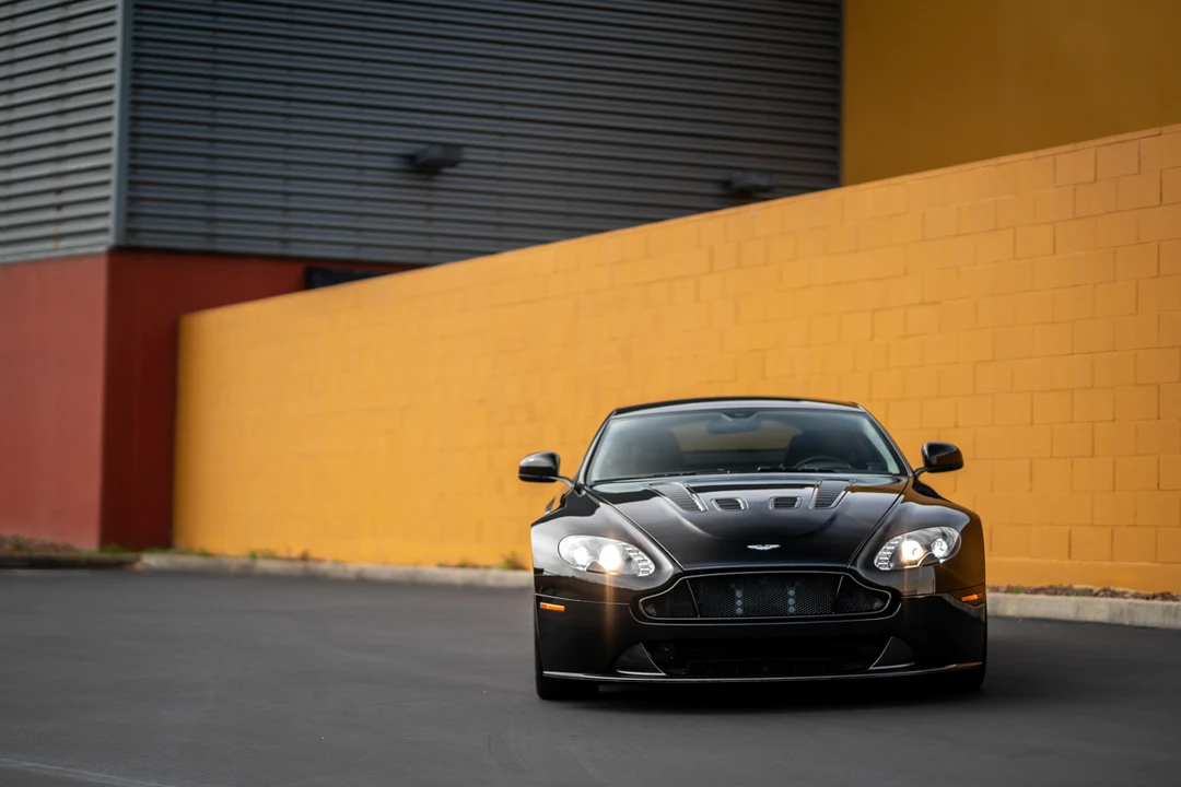 2015 Aston Martin V12 Vantage (2010-2018) - Image 6 of 31