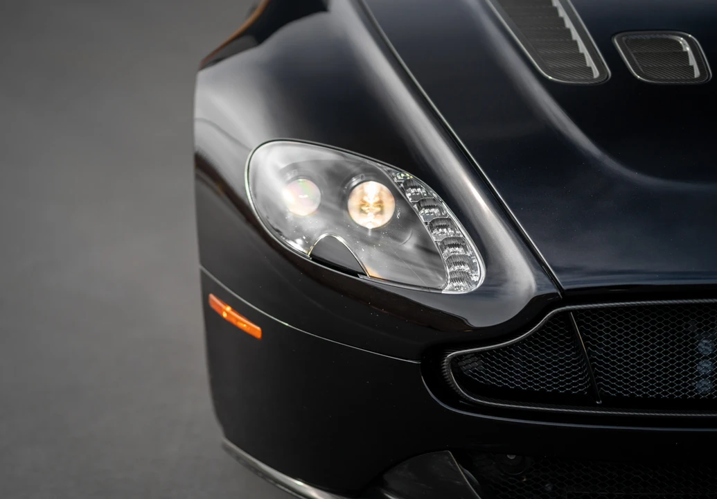 2015 Aston Martin V12 Vantage (2010-2018) - Image 20 of 31