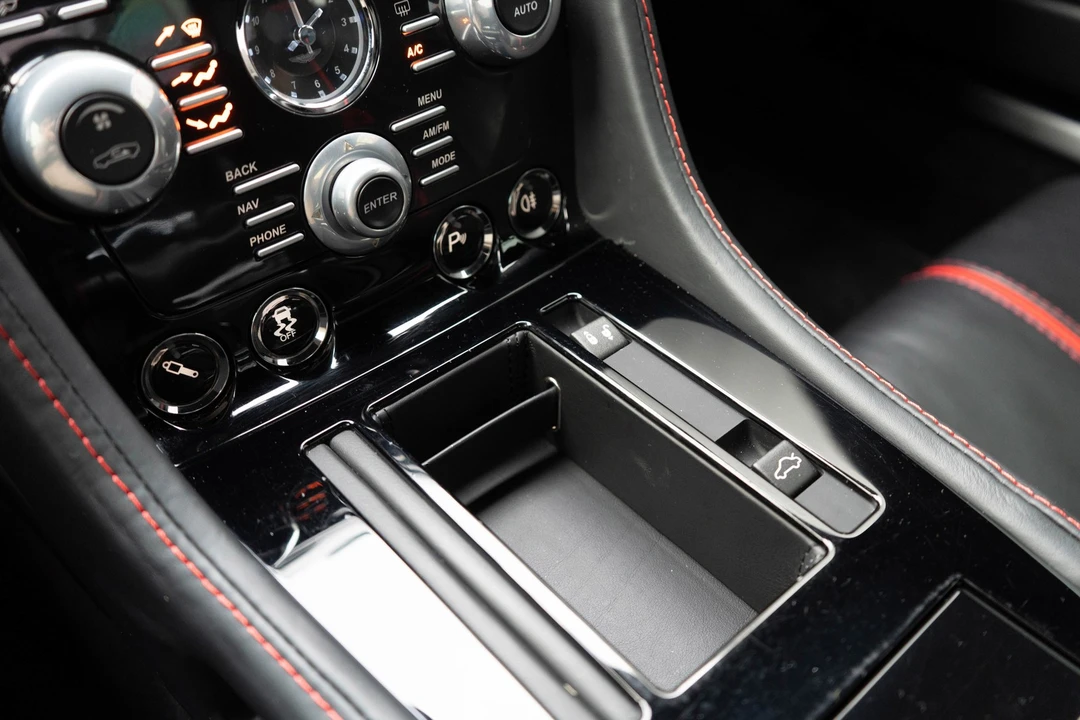 2015 Aston Martin V12 Vantage (2010-2018) - Image 21 of 21
