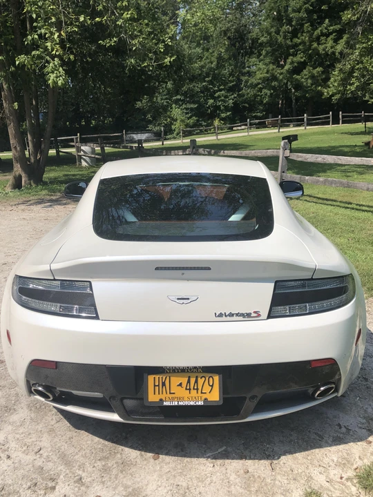 2015 Aston Martin V12 Vantage (2010-2018) - Image 17 of 31