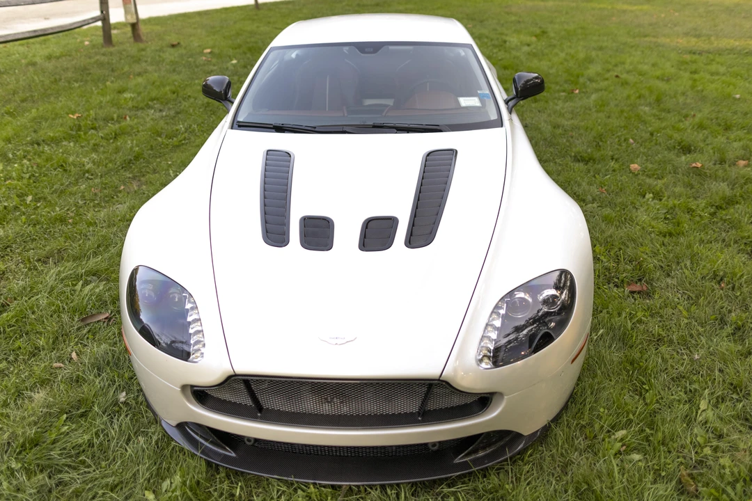 2015 Aston Martin V12 Vantage (2010-2018) - Image 7 of 31