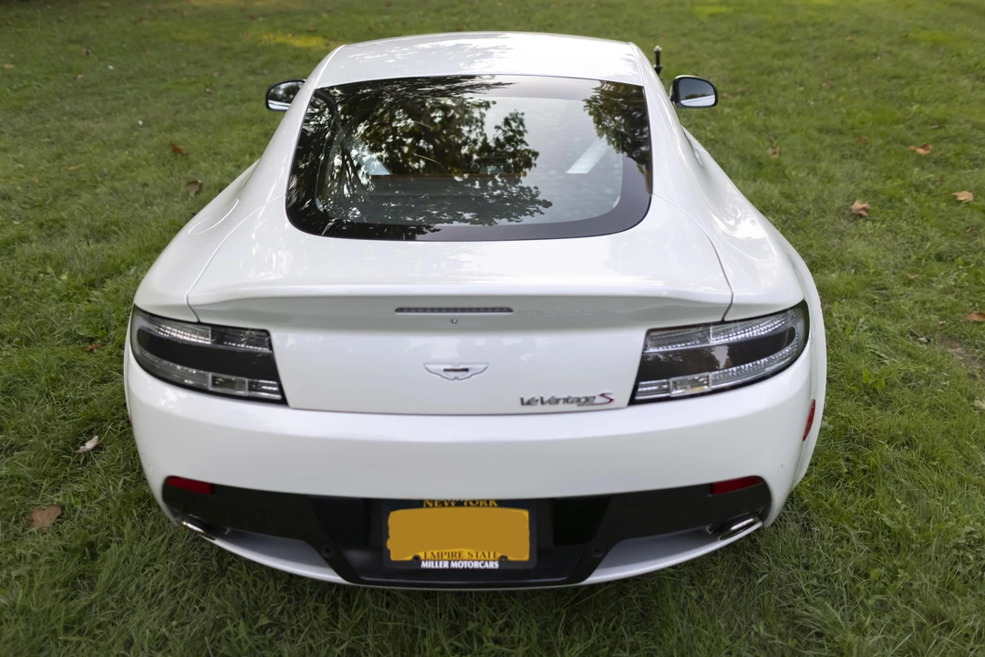 2015 Aston Martin V12 Vantage (2010-2018) - Image 20 of 31