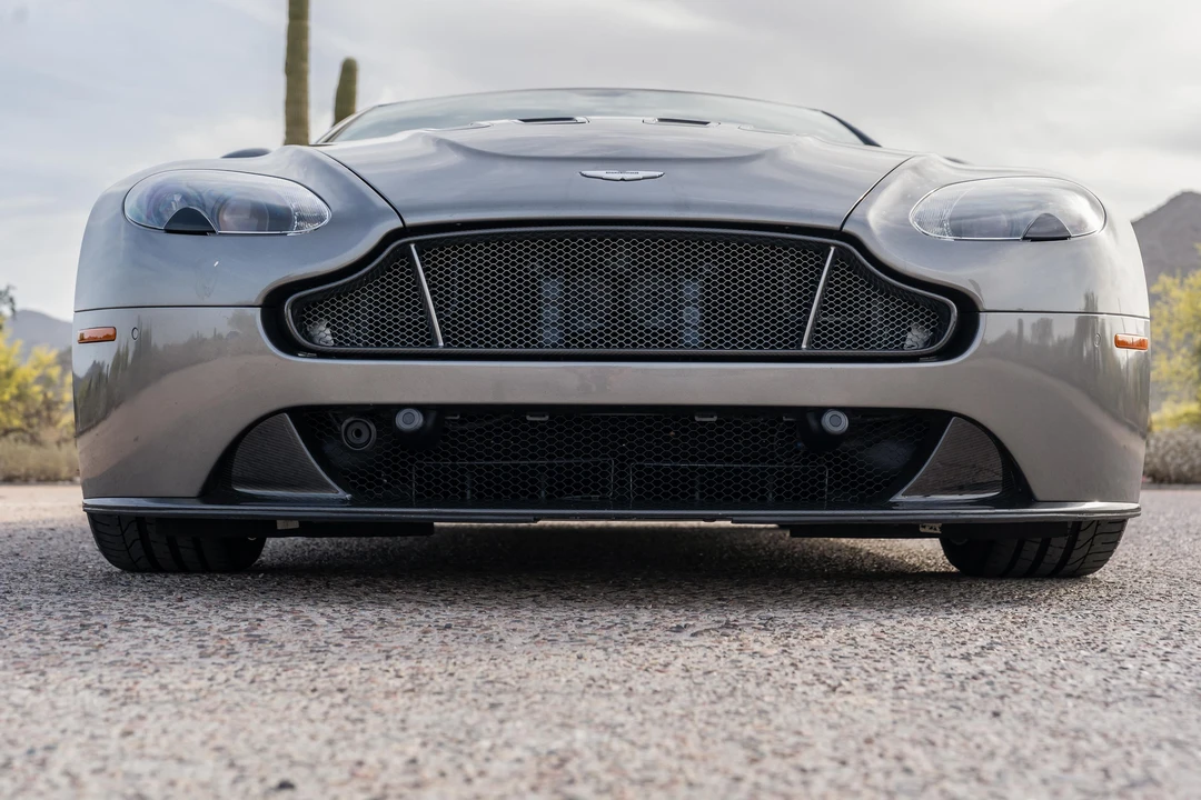 2015 Aston Martin V12 Vantage (2010-2018) - Image 6 of 31