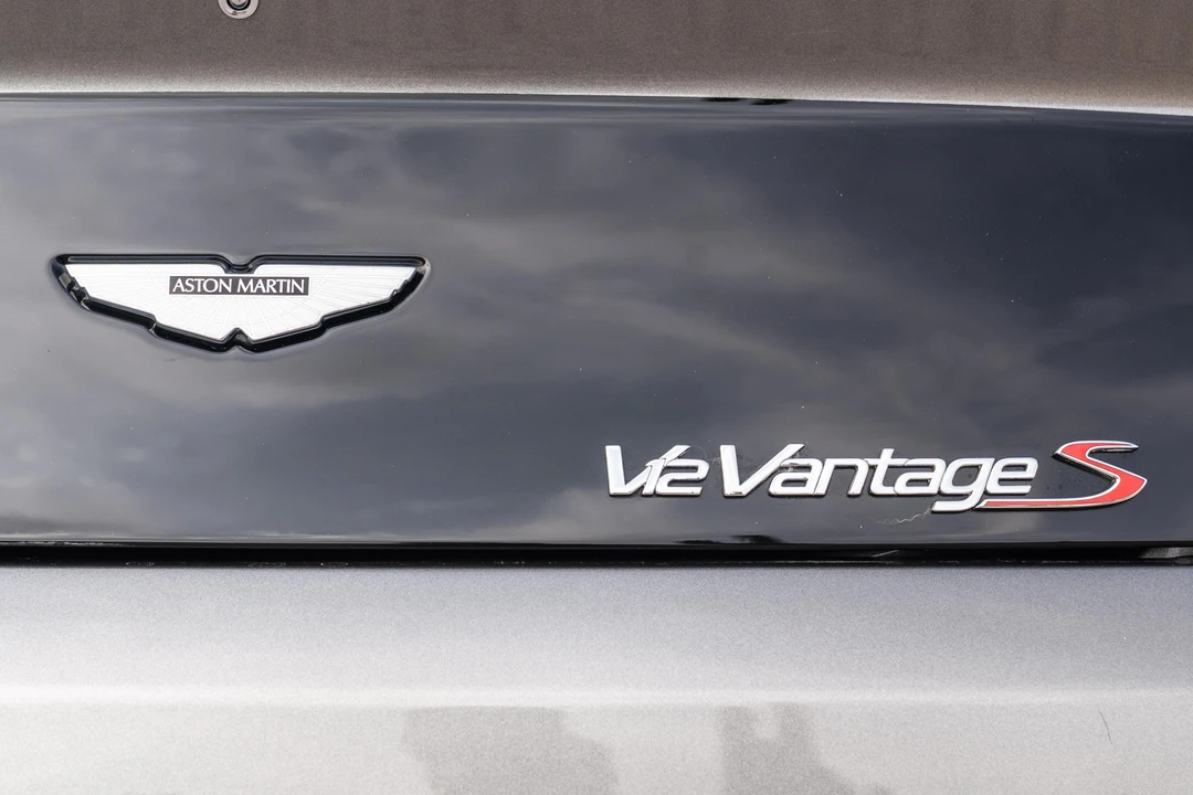 2015 Aston Martin V12 Vantage (2010-2018) - Image 30 of 31