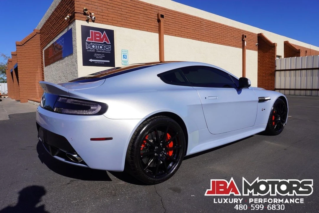 2015 Aston Martin V12 Vantage (2010-2018) - Image 3 of 12