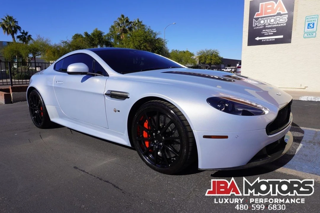 2015 Aston Martin V12 Vantage (2010-2018) - Image 2 of 12