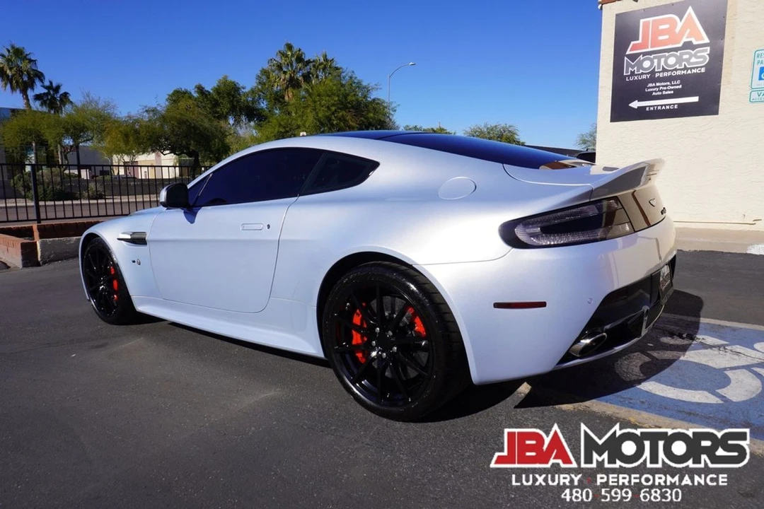 2015 Aston Martin V12 Vantage (2010-2018) - Image 4 of 12
