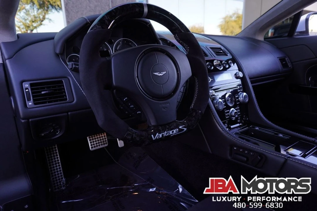 2015 Aston Martin V12 Vantage (2010-2018) - Image 5 of 12