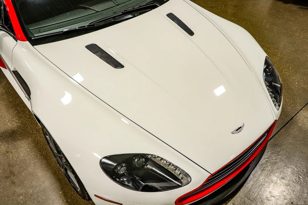 2015 Aston Martin V8 Vantage (2006-2017) - Image 26 of 31