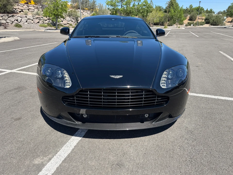 2015 Aston Martin V8 Vantage (2006-2017) - Image 2 of 31