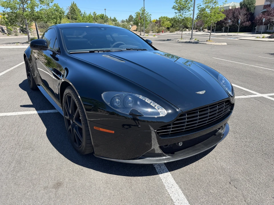 2015 Aston Martin V8 Vantage (2006-2017) - Image 3 of 31