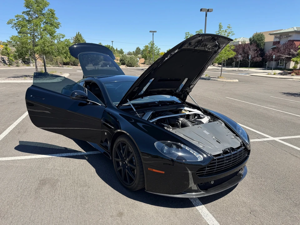 2015 Aston Martin V8 Vantage (2006-2017) - Image 16 of 31