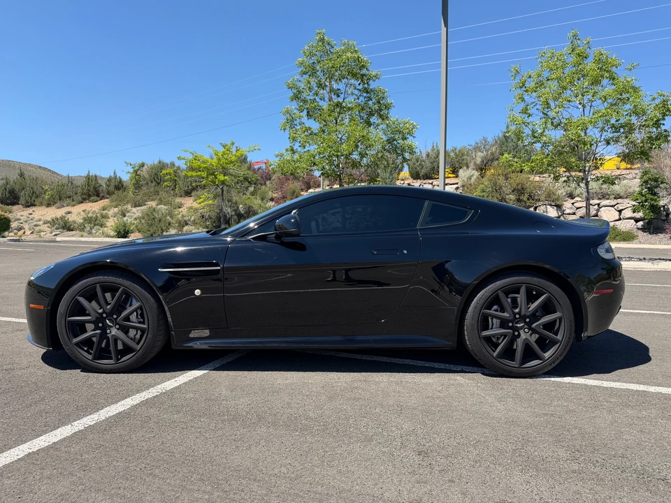 2015 Aston Martin V8 Vantage (2006-2017) - Image 5 of 31