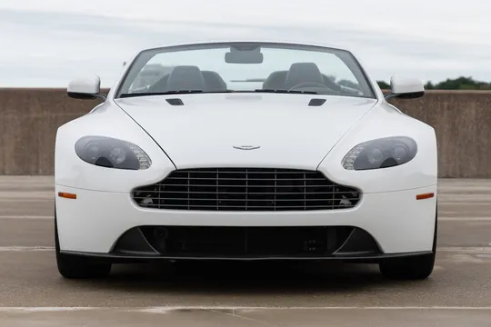 2015 Aston Martin V8 Vantage (2006-2017) - Image 3 of 31