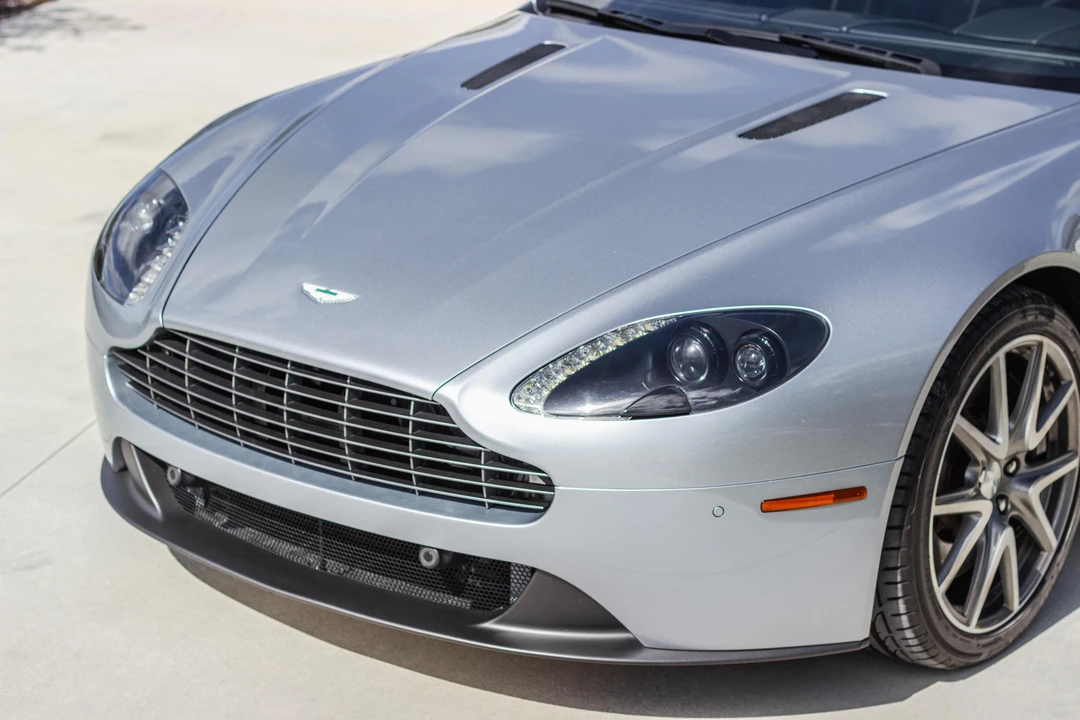 2015 Aston Martin V8 Vantage (2006-2017) - Image 29 of 31