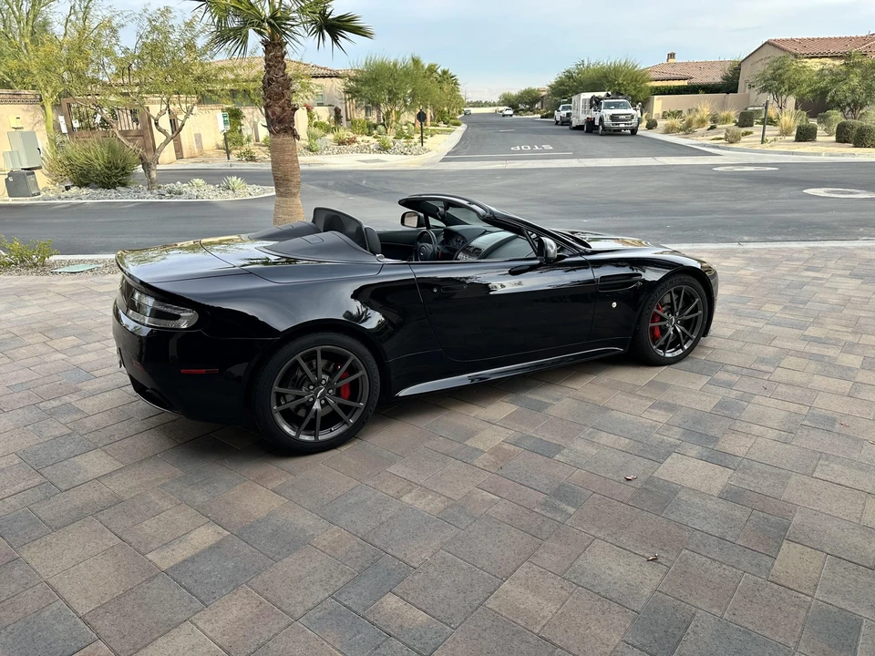 2015 Aston Martin V8 Vantage (2006-2017) - Image 11 of 31