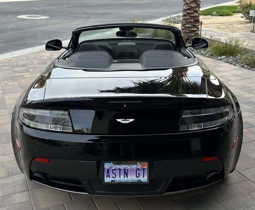 2015 Aston Martin V8 Vantage (2006-2017) - Image 9 of 31