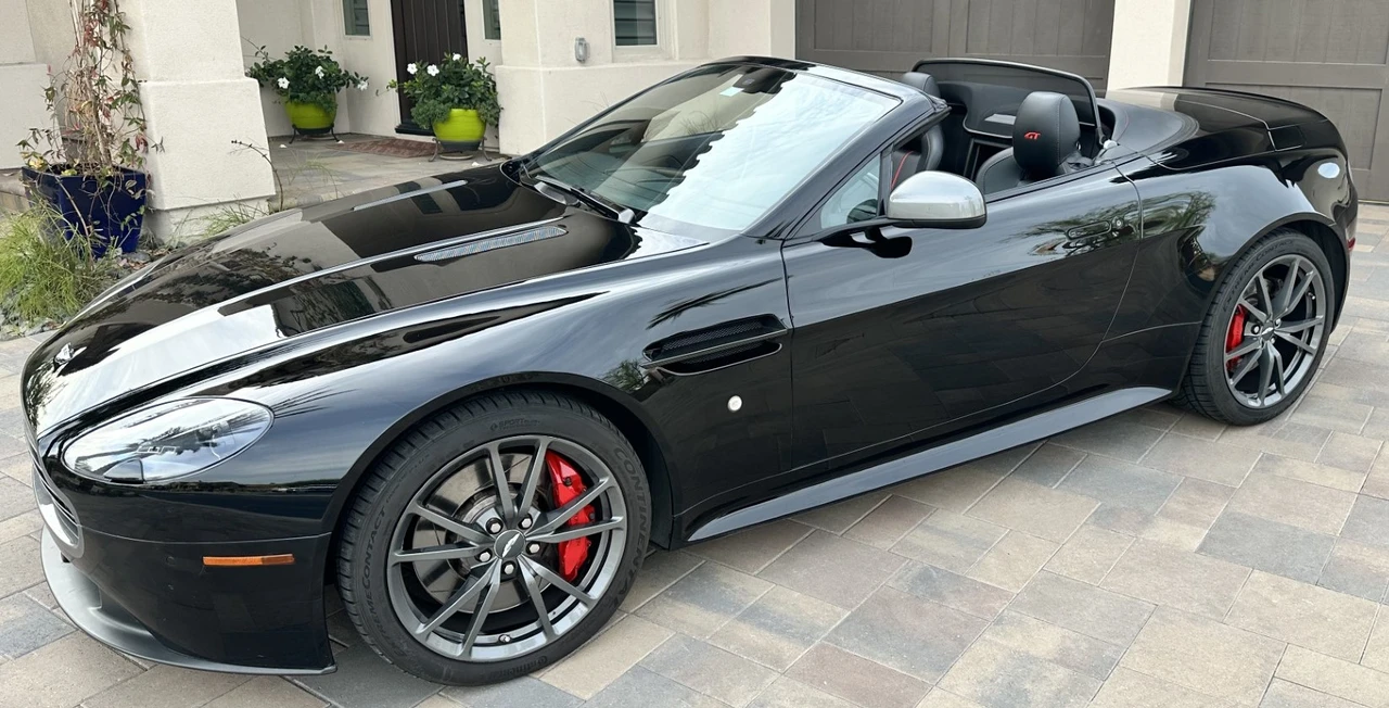 2015 Aston Martin V8 Vantage (2006-2017) - Image 4 of 31
