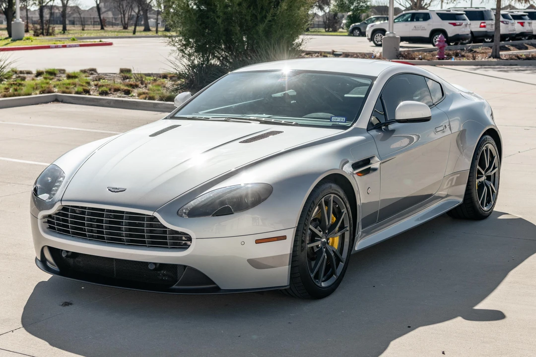 2015 Aston Martin V8 Vantage (2006-2017) - Image 6 of 31
