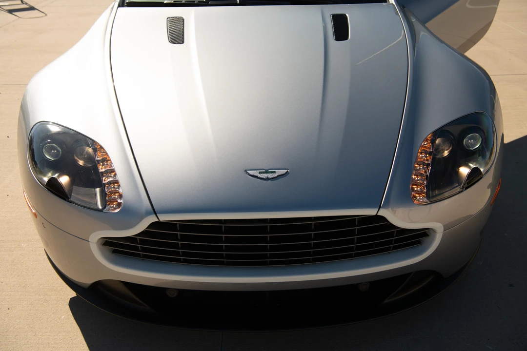 2015 Aston Martin V8 Vantage (2006-2017) - Image 11 of 31