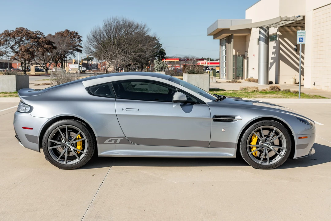 2015 Aston Martin V8 Vantage (2006-2017) - Image 8 of 31