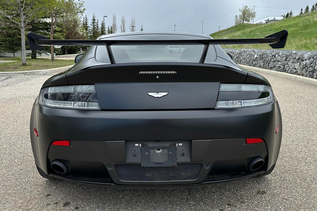 2015 Aston Martin V8 Vantage (2006-2017) - Image 5 of 5