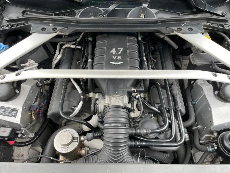 2015 Aston Martin V8 Vantage (2006-2017) - Image 4 of 12