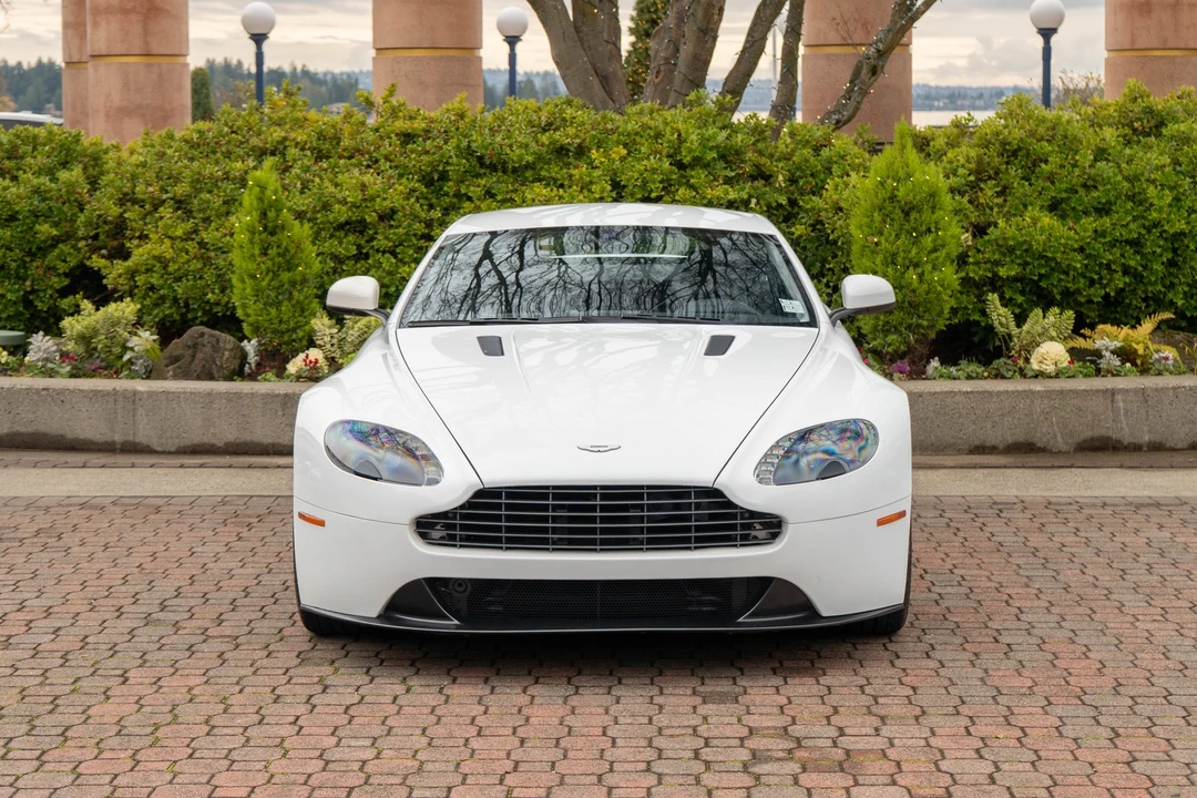 2015 Aston Martin V8 Vantage (2006-2017) - Image 6 of 21
