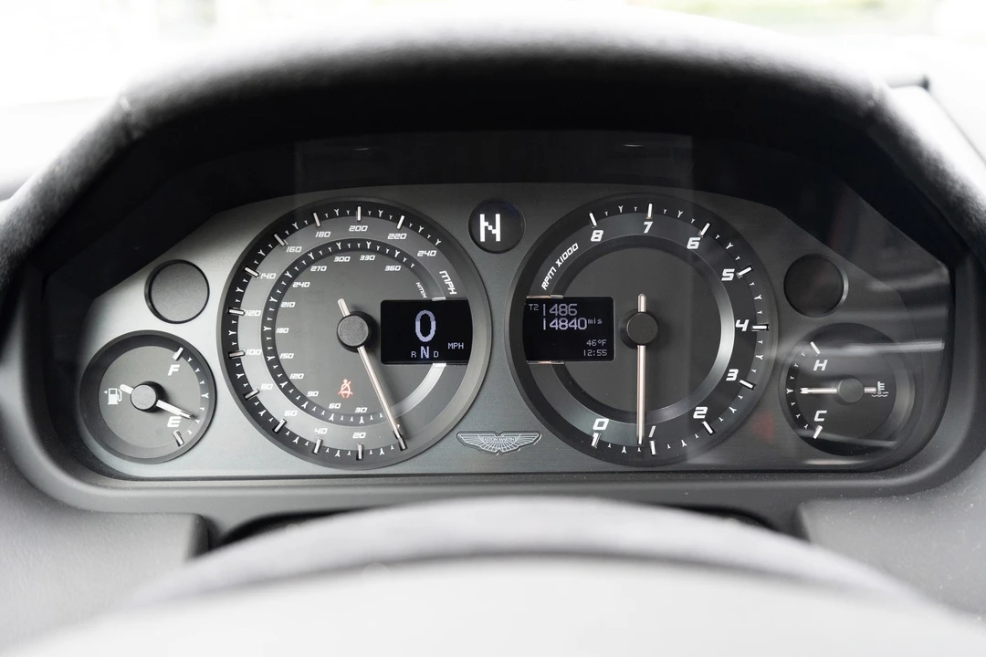 2015 Aston Martin V8 Vantage (2006-2017) - Image 5 of 21