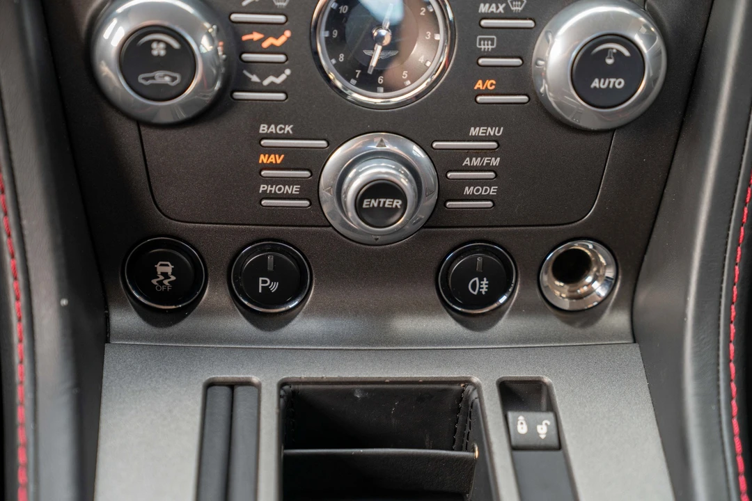 2015 Aston Martin V8 Vantage (2006-2017) - Image 21 of 21
